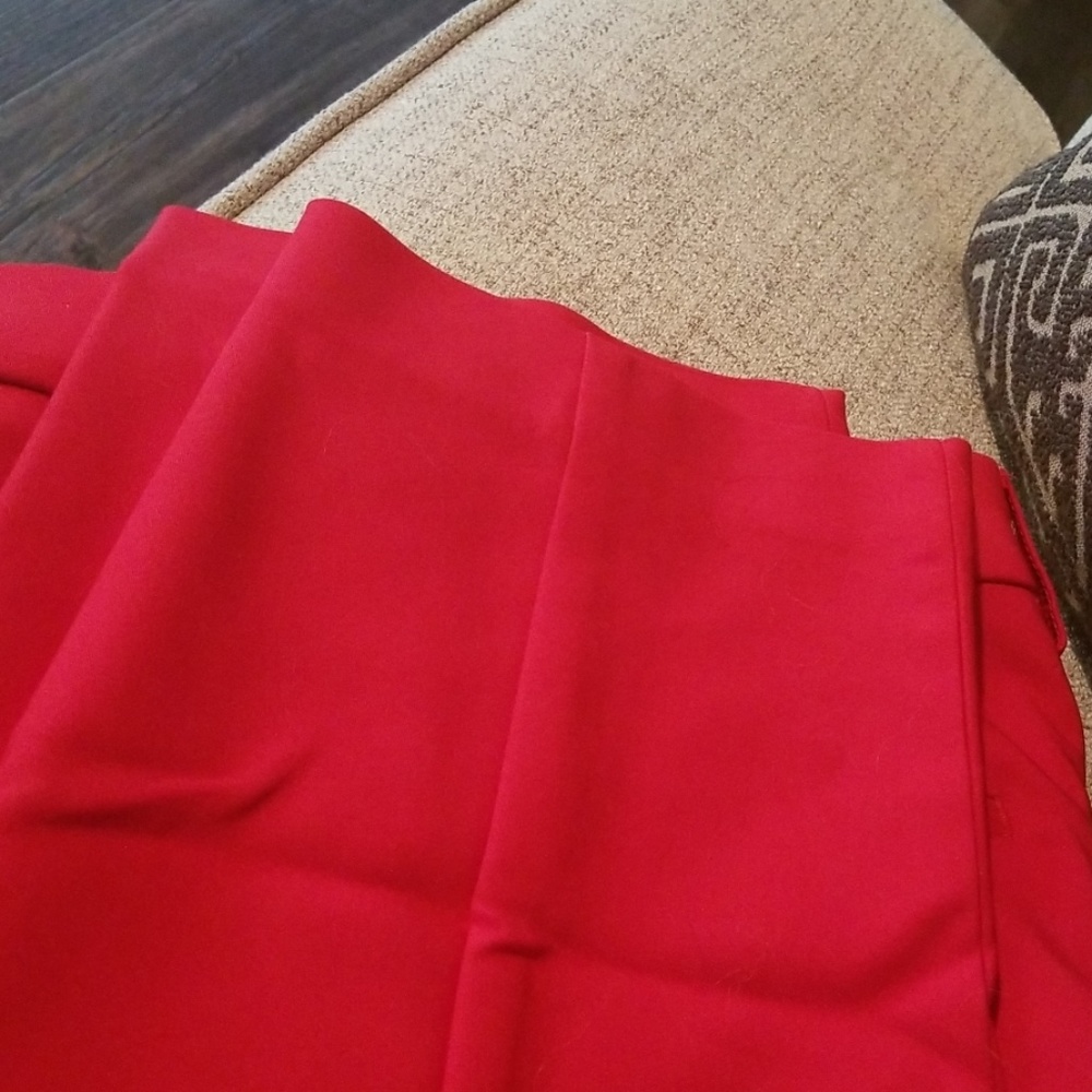 Red Pants - Picture 4 of 4